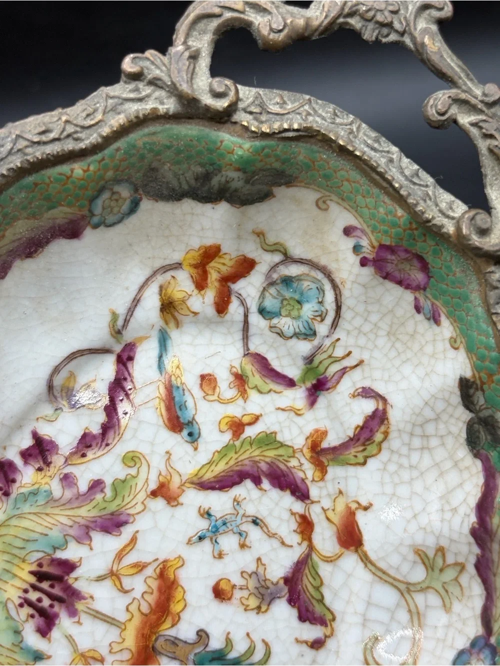 Vintage Hua Rong Tang Hand Painted Asian Porcelain Ormolu Bronze Claw Foot Dish